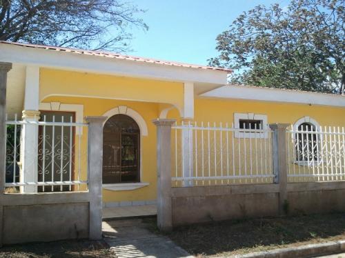 Se vende casa barata en Diriamba Venta Casa D - Imagen 1