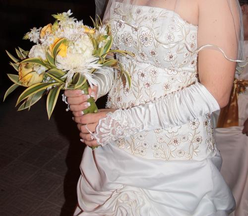 Venta Vestido de novia hermoso color perla  - Imagen 1