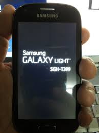 vendo samsung galaxy light SGH T399n 140 nue - Imagen 2