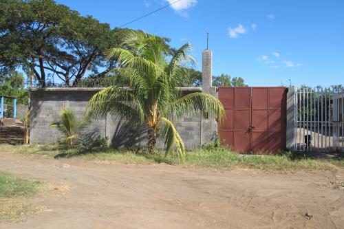 Se vende Terreno en Managua con Muro Perimetr - Imagen 1
