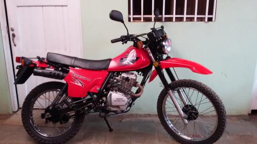 Vendo moto marca BASHAN en Buenas condiciones - Imagen 2