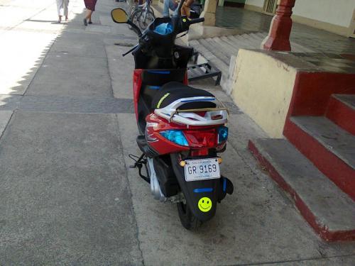 scooter 125 del ano 2015 nueva 400 kilometros - Imagen 3