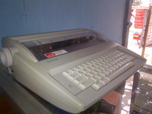 GANGA: nueva mquina de escribir eléctrica  - Imagen 3