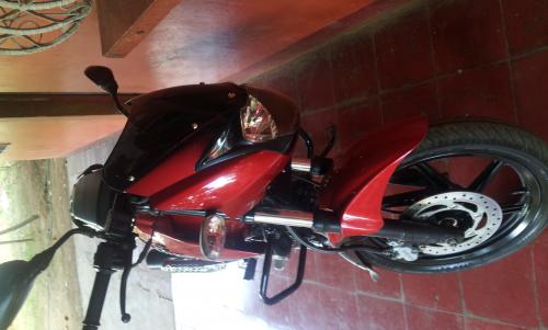 vendo moto pulsar 180cc color rojo  aÑo 201 - Imagen 2