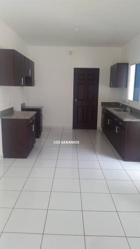New house In Managua Residential area Los Ge - Imagen 3