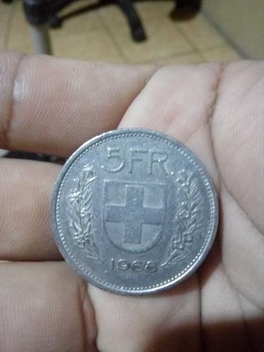Se vende moneda de 5 francos suizos de 1968 a - Imagen 1
