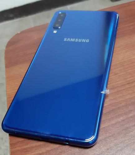 Vendo Samsung A7 2018 D�os impecable 10 de - Imagen 3