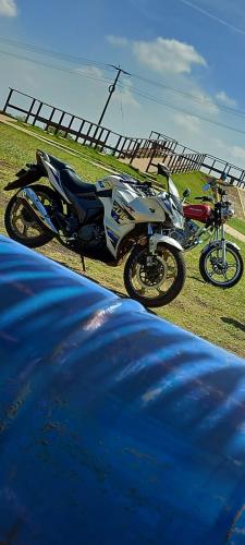 Vendo linda moto lifan KPR 200 año 2018 Enfr - Imagen 3