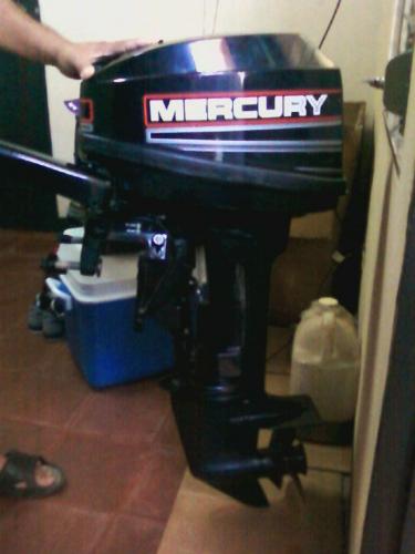 vendo motor para lancha mercury de 15 cabal - Imagen 1