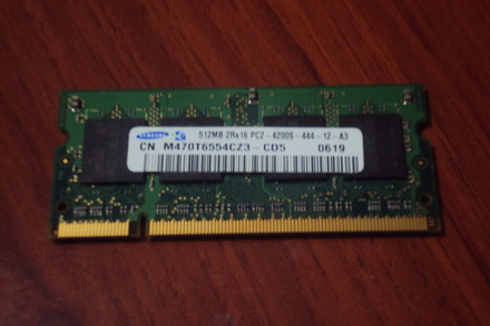 vendo memoria ram de 512 mb ddr2 para lapt - Imagen 1