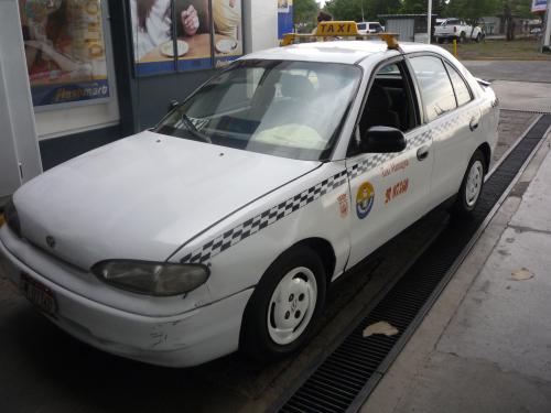 se vende hyundai accen taxi de managua llamar - Imagen 2